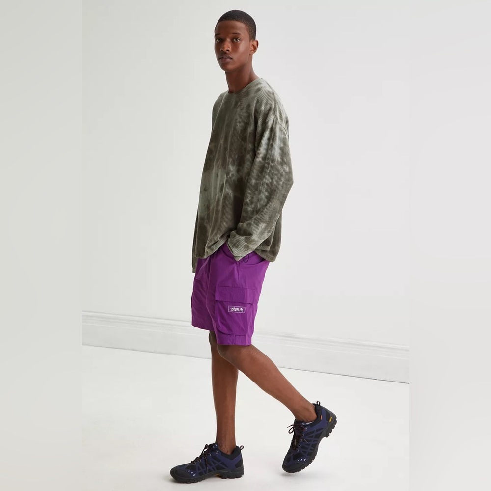 Adidas Adventure Men’s Purple Cargo Shorts Size Large